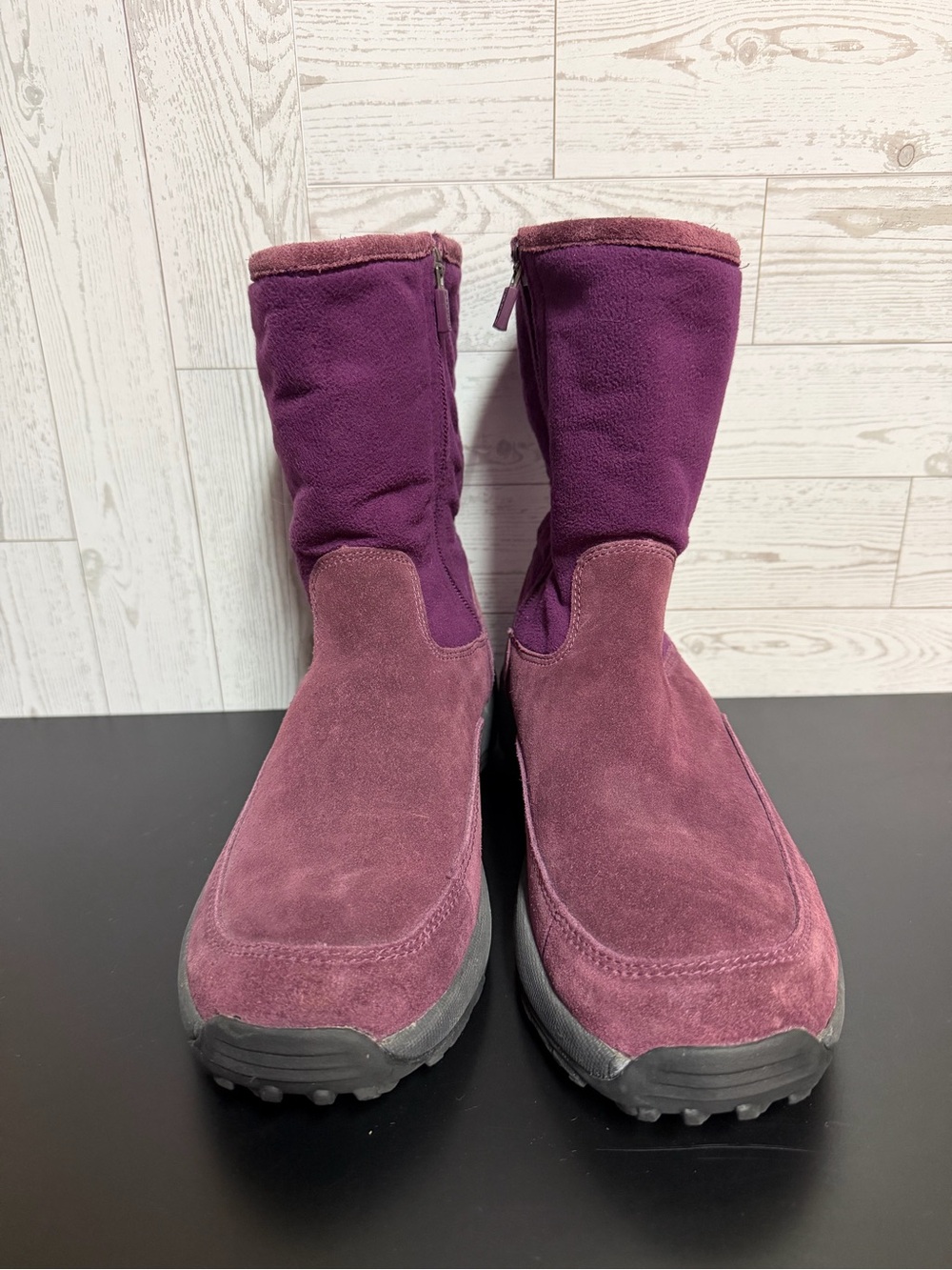 L.L.Bean Women's 8M Suede
Winter Boots Burgundy Purple
Warm Outdoor Boots - Picture 2 of 13